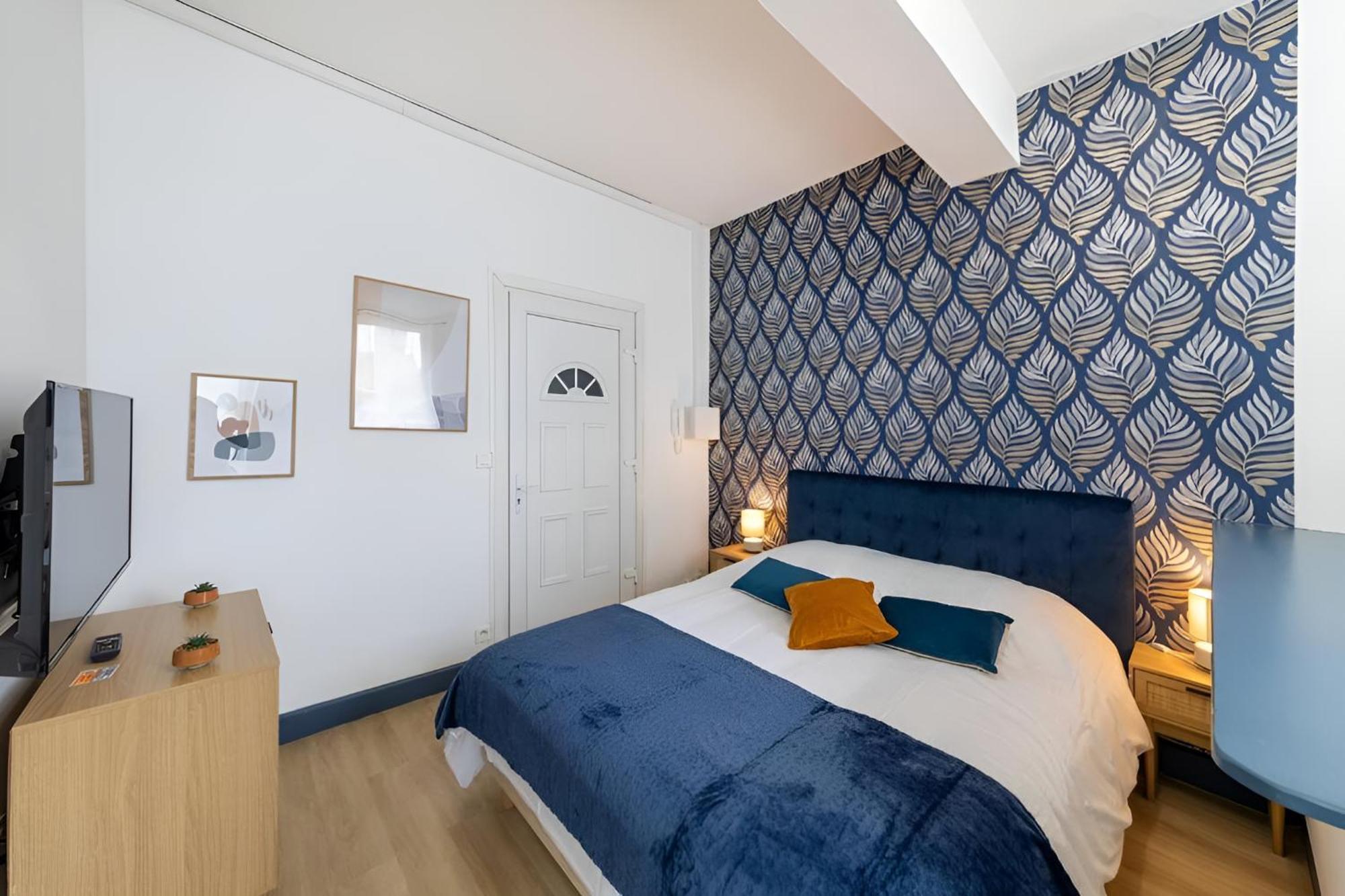 L'Elegant, Charmant Studio Hyper Centre Gare 800M Ажан Екстериор снимка